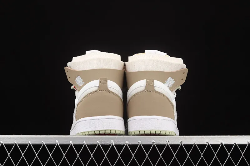 All categories Air Jordan Jordan series basketball shoes Air Jordan 1 High Air Jordan 1 Zoom Air CMFT AJ1 Joe 1 Milk Brown CT0979-102